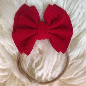 Handmade Bows! 🎀 Buy 3, get one FREE 🎀